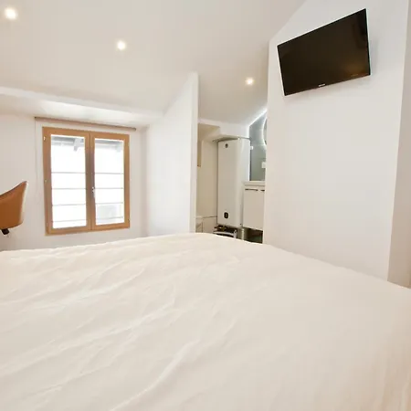 Montsejour - T2 Climatise Avec Filet Et Fauteuil Suspendu Apartment Tarbes Exterior photo