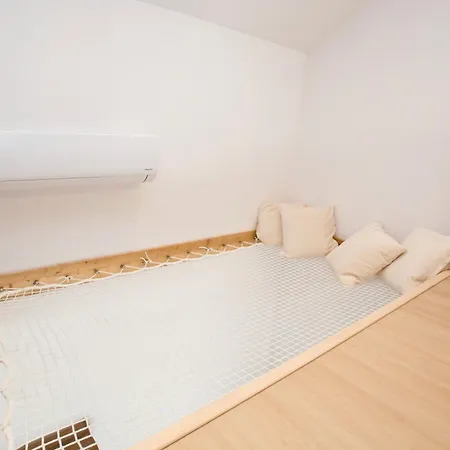 Montsejour - T2 Climatise Avec Filet Et Fauteuil Suspendu Apartment Tarbes Exterior photo